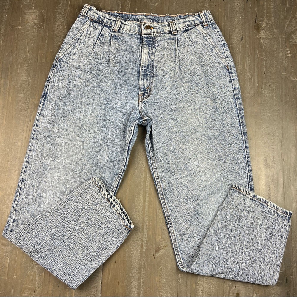 Vintage 90s Levi’s Silvertab Mom Jeans Acid Wash Pleated Size 30x28